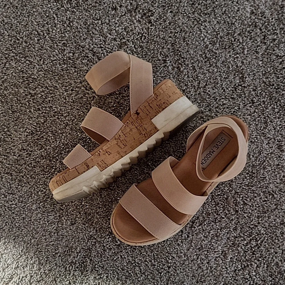 Steve Madden Pink Tan Platform Sandals